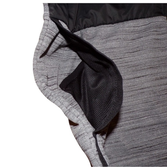 NIKE BASKETBALL DRI-FIT Large L FULL Zipper Gray Black Hooded Jacket AQ4165-010 - Picture 3 of 5